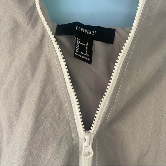 Forever 21 Gray Lightweight Jacket - Picture 7 of 7